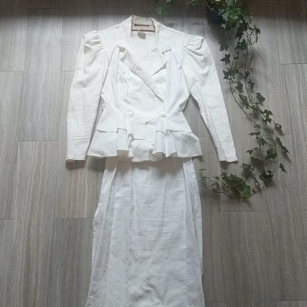 Vintage All That Jazz White Top and Skirt Set